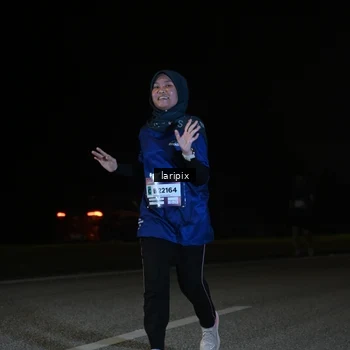 Runner Photo 7589803