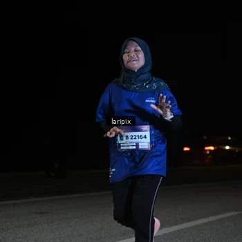 Runner Photo 7589808