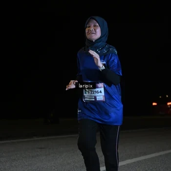 Runner Photo 7589809