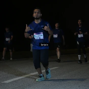 Runner Photo 7589815