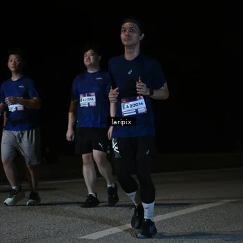 Runner Photo 7589826