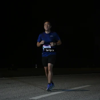 Runner Photo 7589836