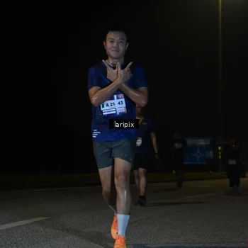 Runner Photo 7589837