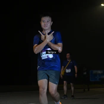 Runner Photo 7589841