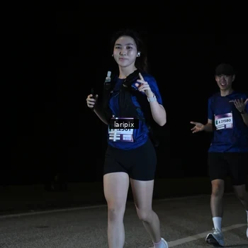 Runner Photo 7589883