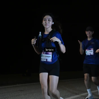 Runner Photo 7589888