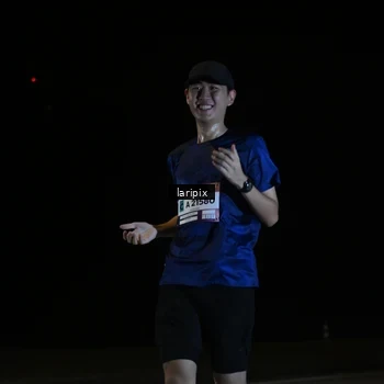 Runner Photo 7589891