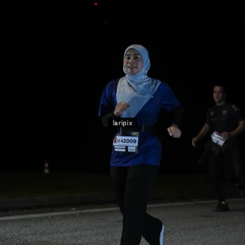 Runner Photo 7589915