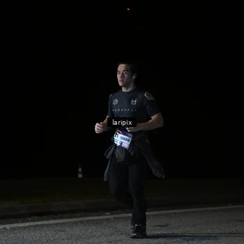 Runner Photo 7589923