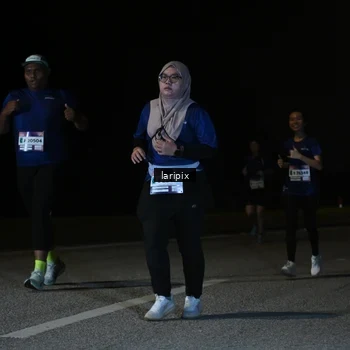 Runner Photo 7589931