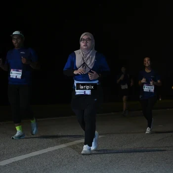 Runner Photo 7589935