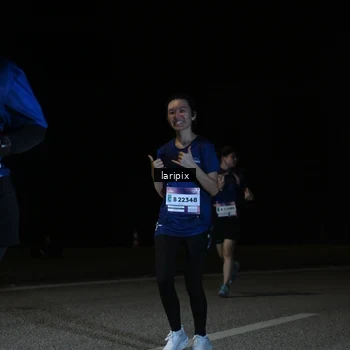 Runner Photo 7589946