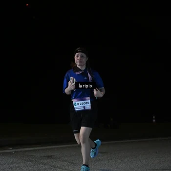 Runner Photo 7589954