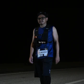 Runner Photo 7589982
