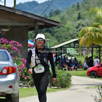 Runner Photo 75900