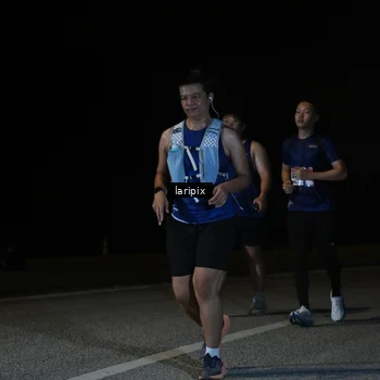 Runner Photo 7590009