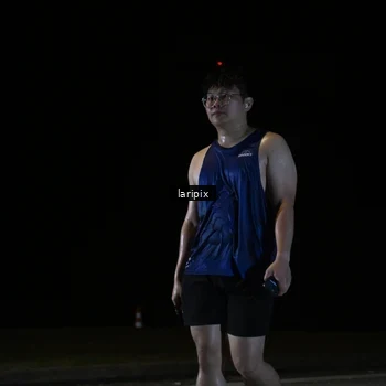 Runner Photo 7590022