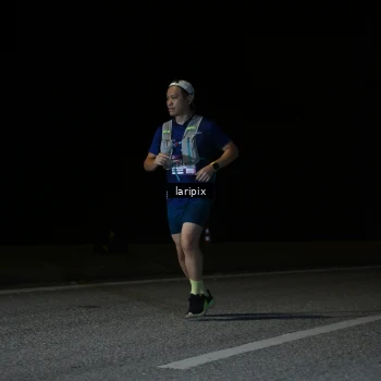 Runner Photo 7590024