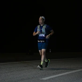 Runner Photo 7590029