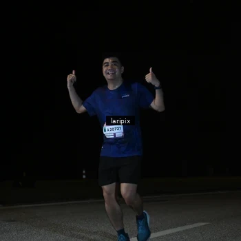 Runner Photo 7590032