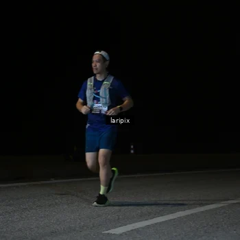 Runner Photo 7590036