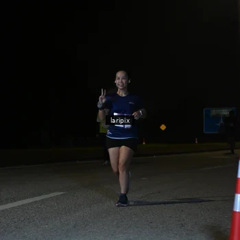 Runner Photo 7590053