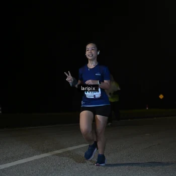 Runner Photo 7590066