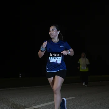 Runner Photo 7590067
