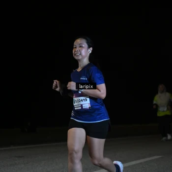 Runner Photo 7590071