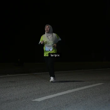 Runner Photo 7590073