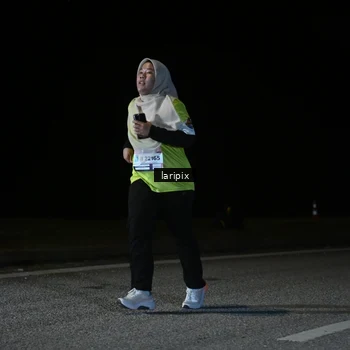 Runner Photo 7590075