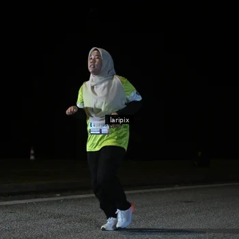 Runner Photo 7590077