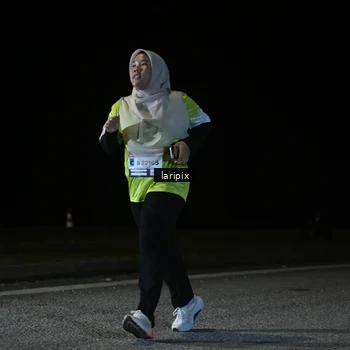 Runner Photo 7590085