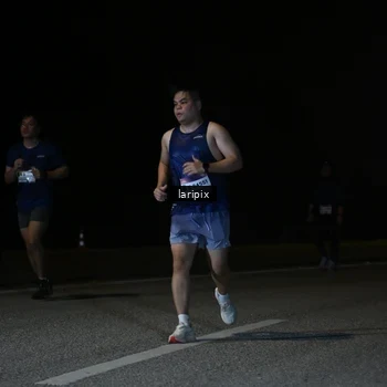 Runner Photo 7590089