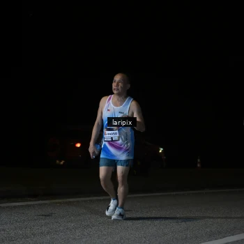 Runner Photo 7590116