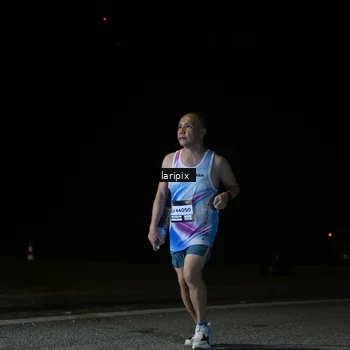 Runner Photo 7590120