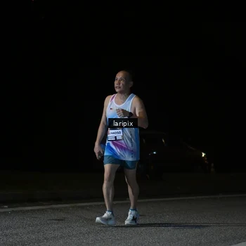 Runner Photo 7590123