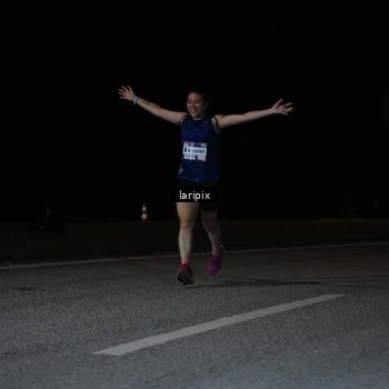 Runner Photo 7590133