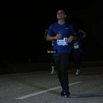 Runner Photo 7590177