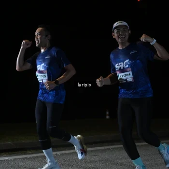 Runner Photo 7590192