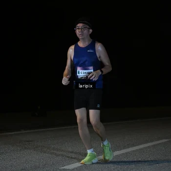 Runner Photo 7590198