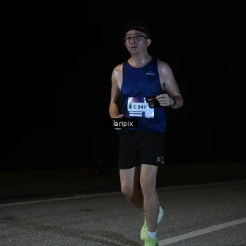 Runner Photo 7590200