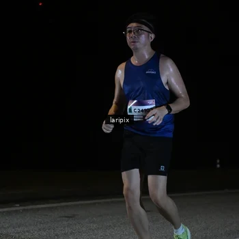 Runner Photo 7590204