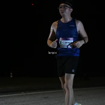 Runner Photo 7590217