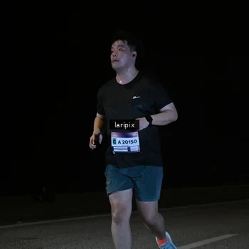 Runner Photo 7590247