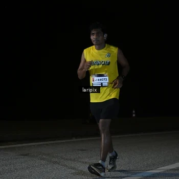 Runner Photo 7590250