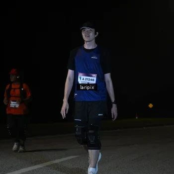 Runner Photo 7590255