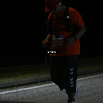 Runner Photo 7590266