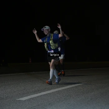Runner Photo 7590272
