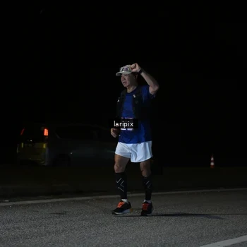 Runner Photo 7590286
